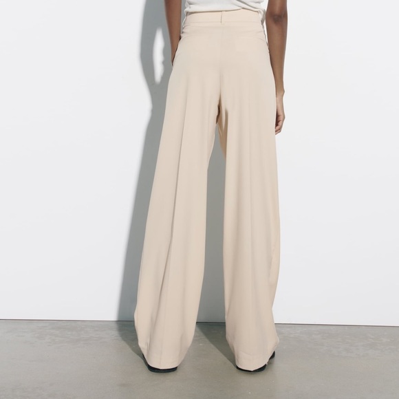 Zara pants - Picture 2 of 4